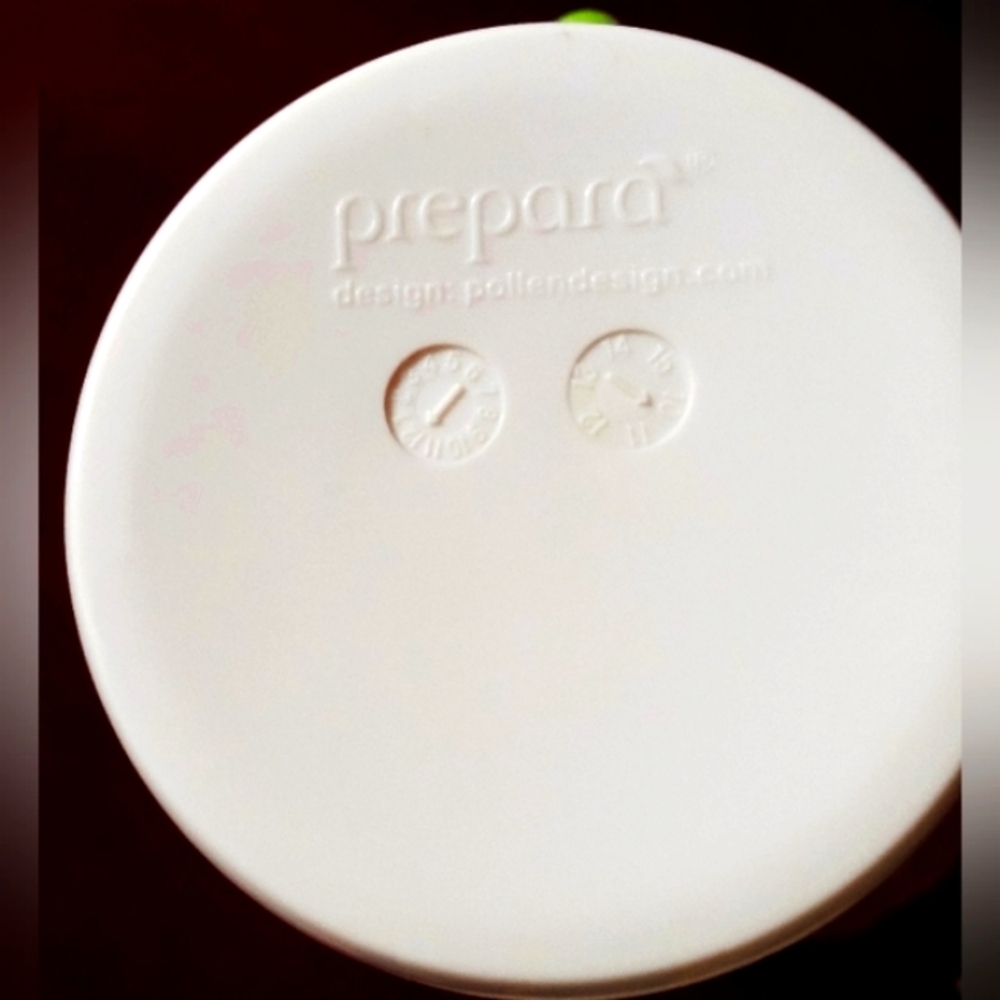 🌿Herb Saver Best Keeper for Freshest Produce - Innovation that Works by Prepara - Picture 7 of 9